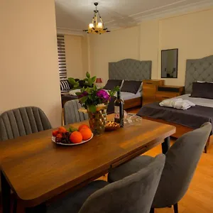 cihangir-by-aydin-suite-hotel.istanbul-turkeyhotels.com/