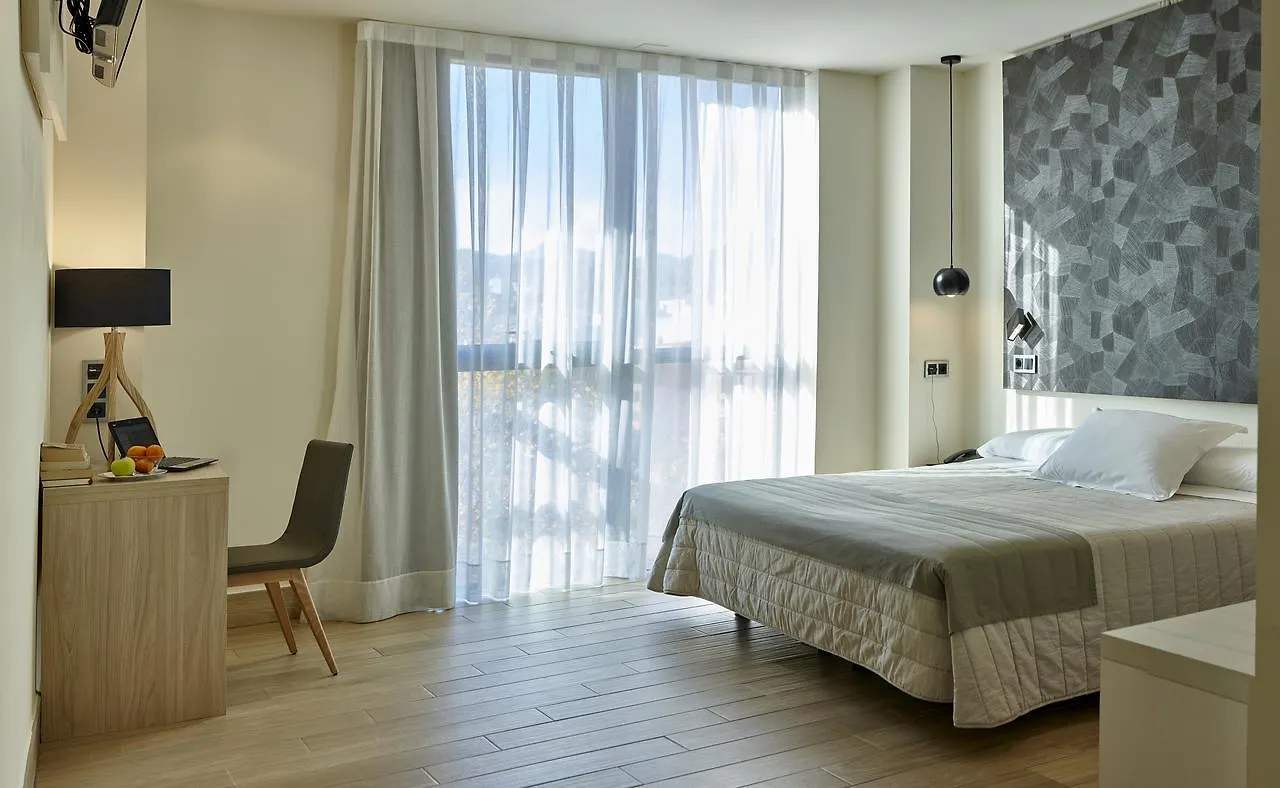 Hotel Bilbao Plaza
